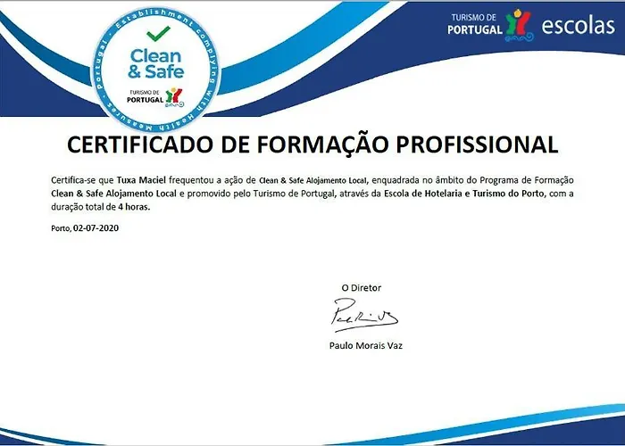 Nas Três Janelas