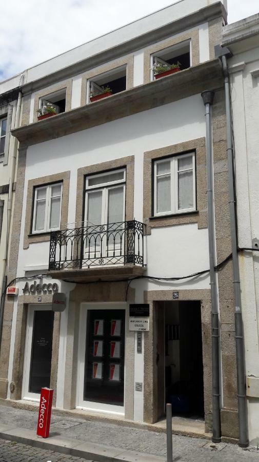 Nas Três Janelas